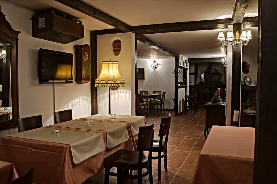 Pensiune-Restaurant Tara Luanei Sărata-Monteoru Eksteriør bilde